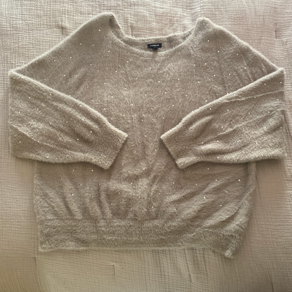 Gray Fluffy Silver Stone Really Soft - image 1